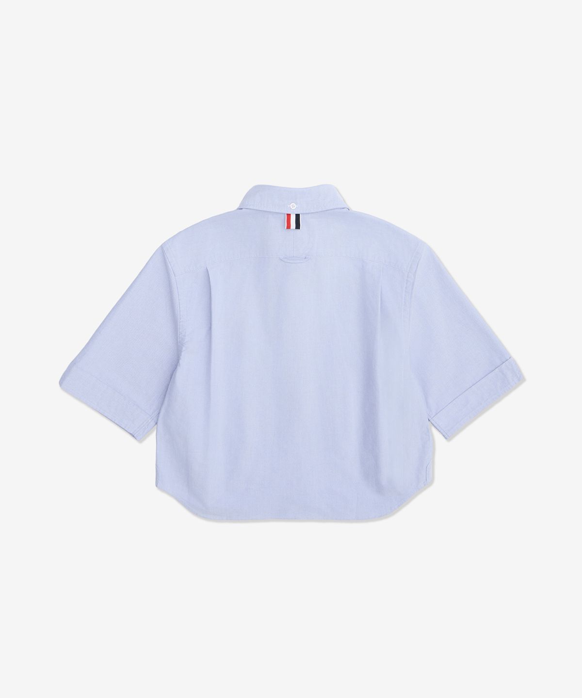 톰 브라운(THOM BROWNE) 옥스포드 크롭 숏 슬리브 셔츠 - 라이트 블루 / FLL205AF0313480