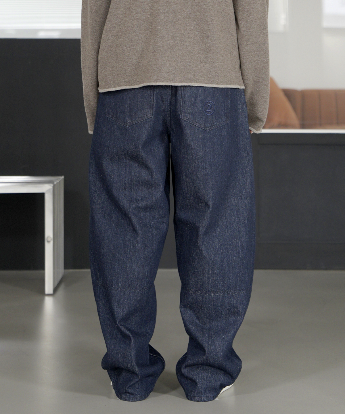 애쓰(AETH) [데일리룸 x AETH] Loose Curved Jean_Raw Indigo
