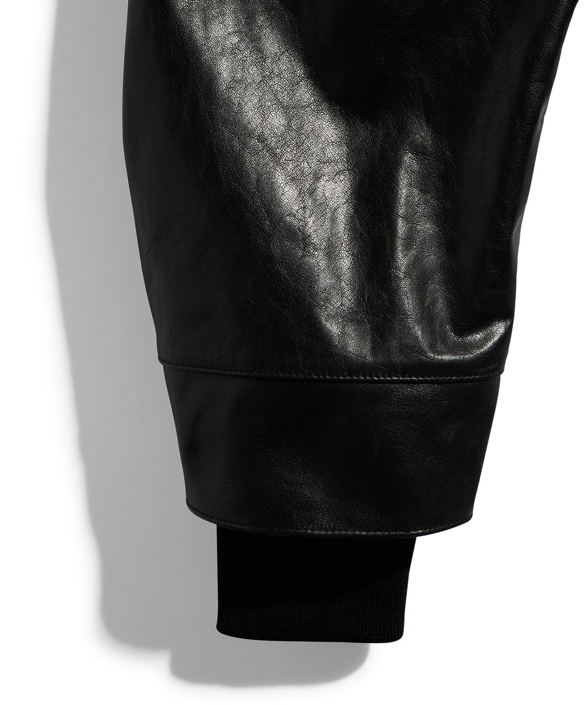 51퍼센트(51PERCENT) Leather jumper - black