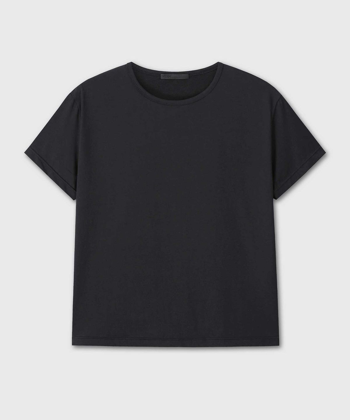 베른(VERN) REGULAR FIT CROPPED COTTON SHORT SLEEVE (BLACK)