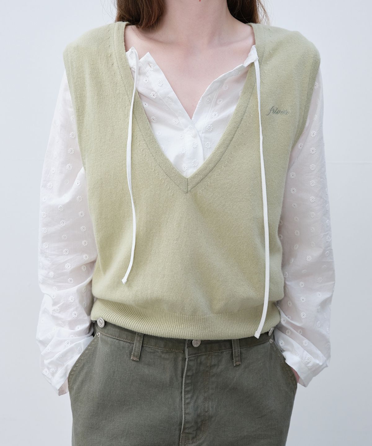 프리버07(FRIVER07) Deep v-neck knit vest [FRSP06NT03]_Mint