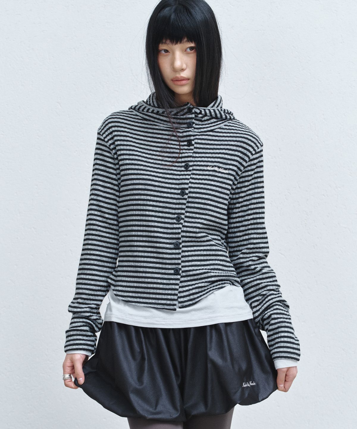 닉앤니콜(NICK&NICOLE) STRIPE HOOD TOP_GRAY