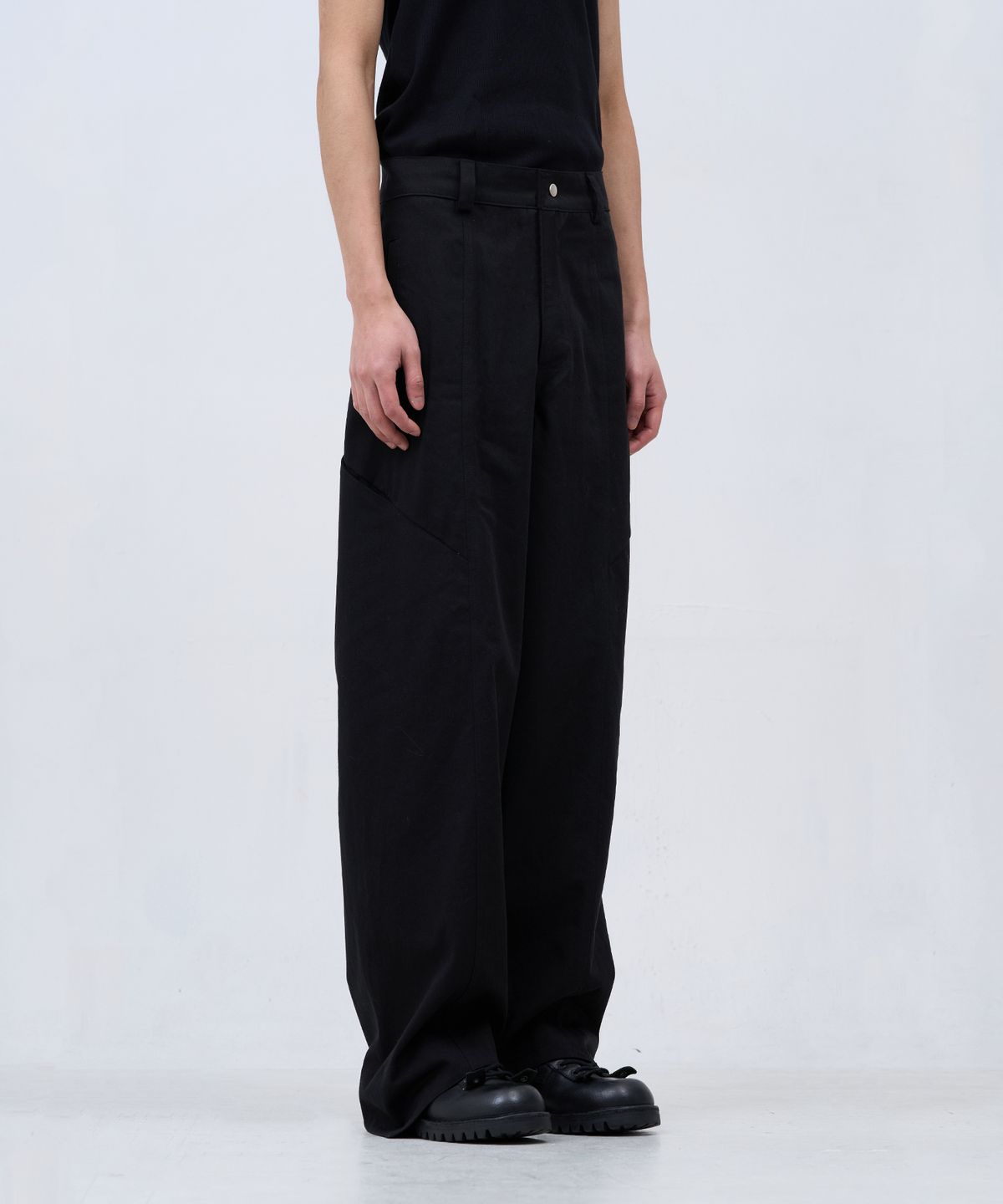 카사카사(KASAKASA) Cuffed Flow Pants Black
