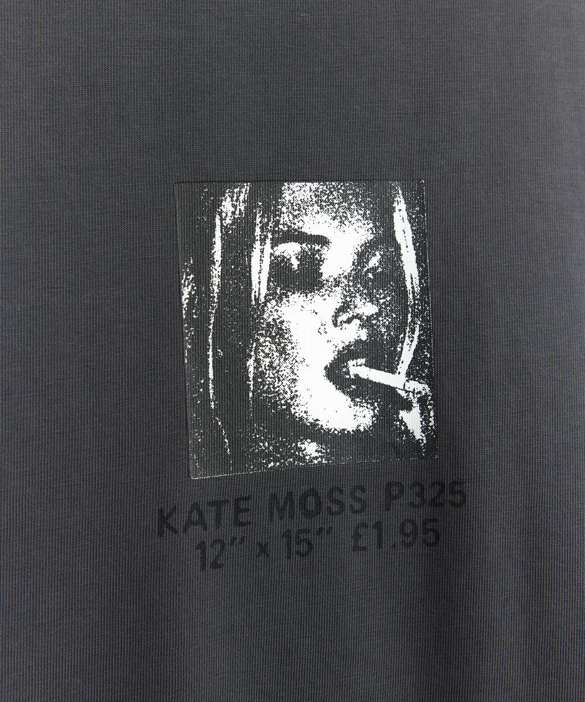 1011갤러리(1011 GALLERY) Kate Moss Portrait Long Sleeve T-Shirts - Charcoal