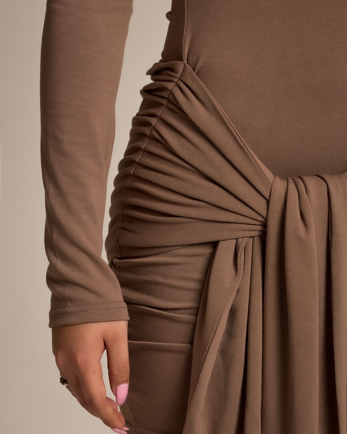 쿨시스(COOLSIS) CS HIP SHIRRING MINI DRESS-007 (BROWN)