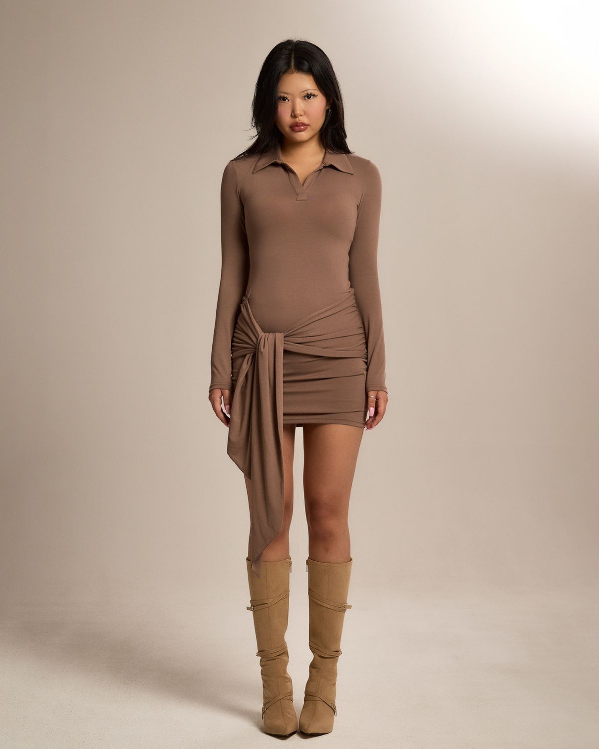 쿨시스(COOLSIS) CS HIP SHIRRING MINI DRESS-007 (BROWN)