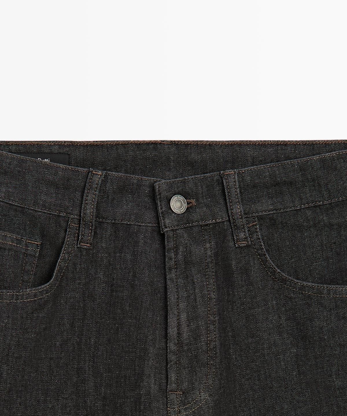 마시모두띠(MASSIMO DUTTI) 라이트웨이트 테이퍼드핏 데님 팬츠