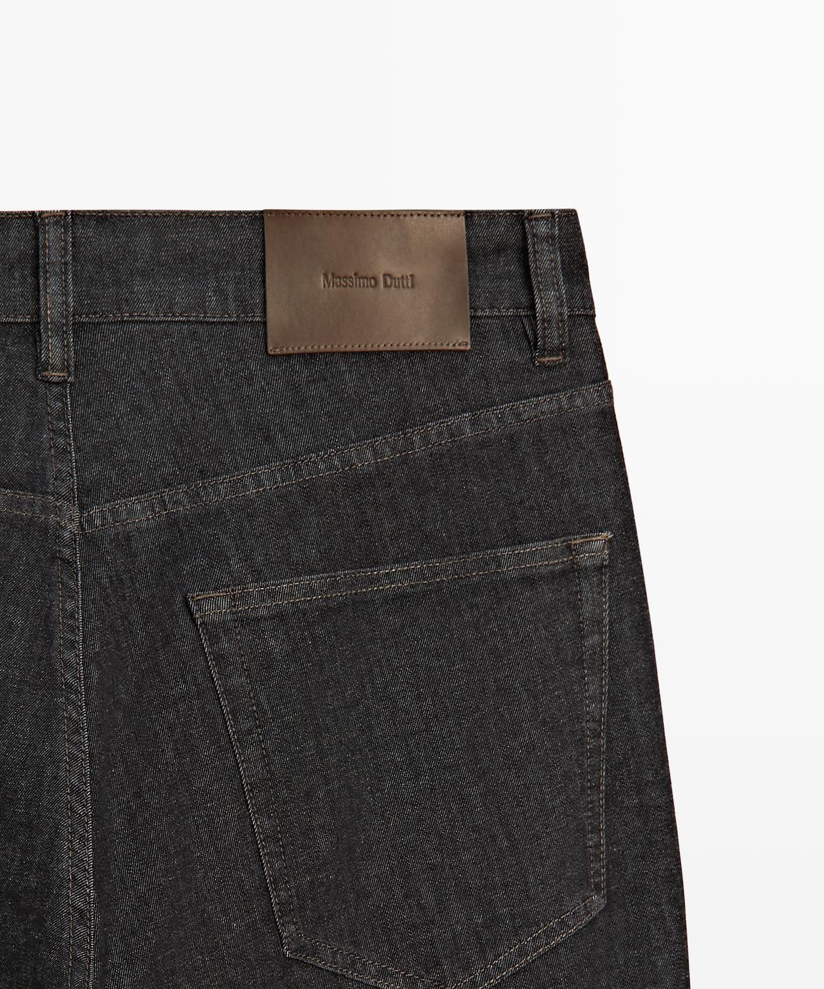 마시모두띠(MASSIMO DUTTI) 라이트웨이트 테이퍼드핏 데님 팬츠
