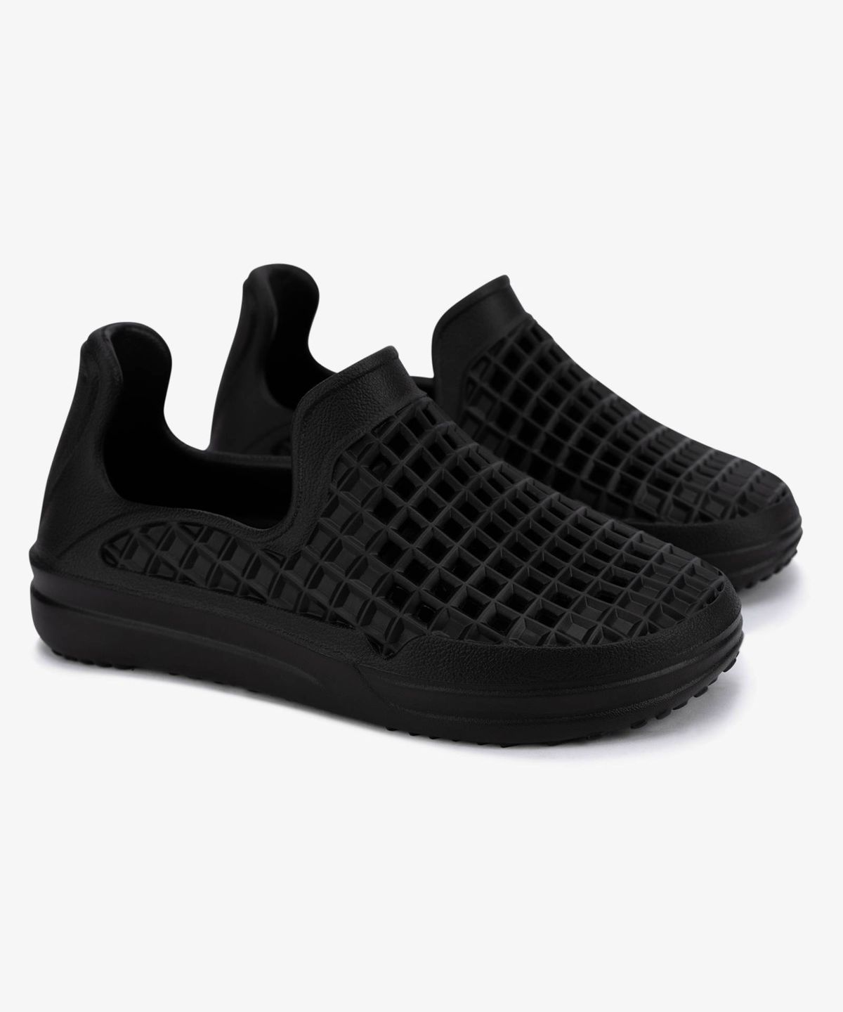루쏘 클라우드(LUSSO CLOUD) SCENARIO SLIP ON_JET BLACK
