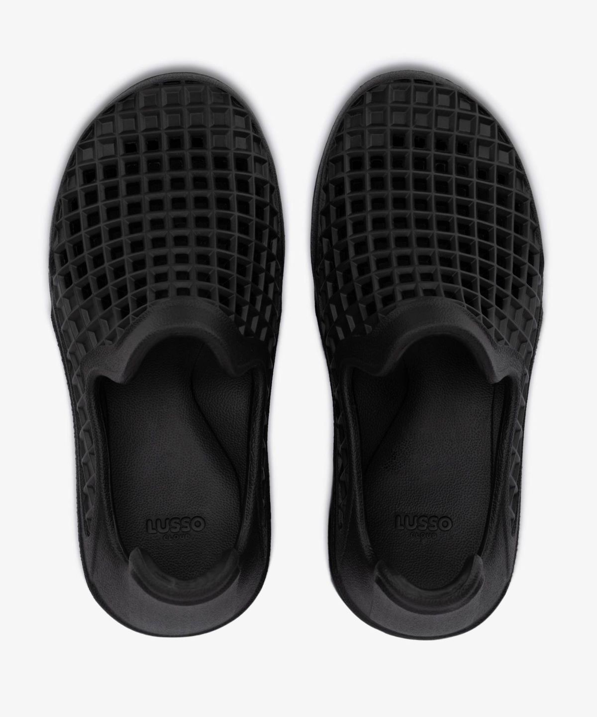 루쏘 클라우드(LUSSO CLOUD) SCENARIO SLIP ON_JET BLACK