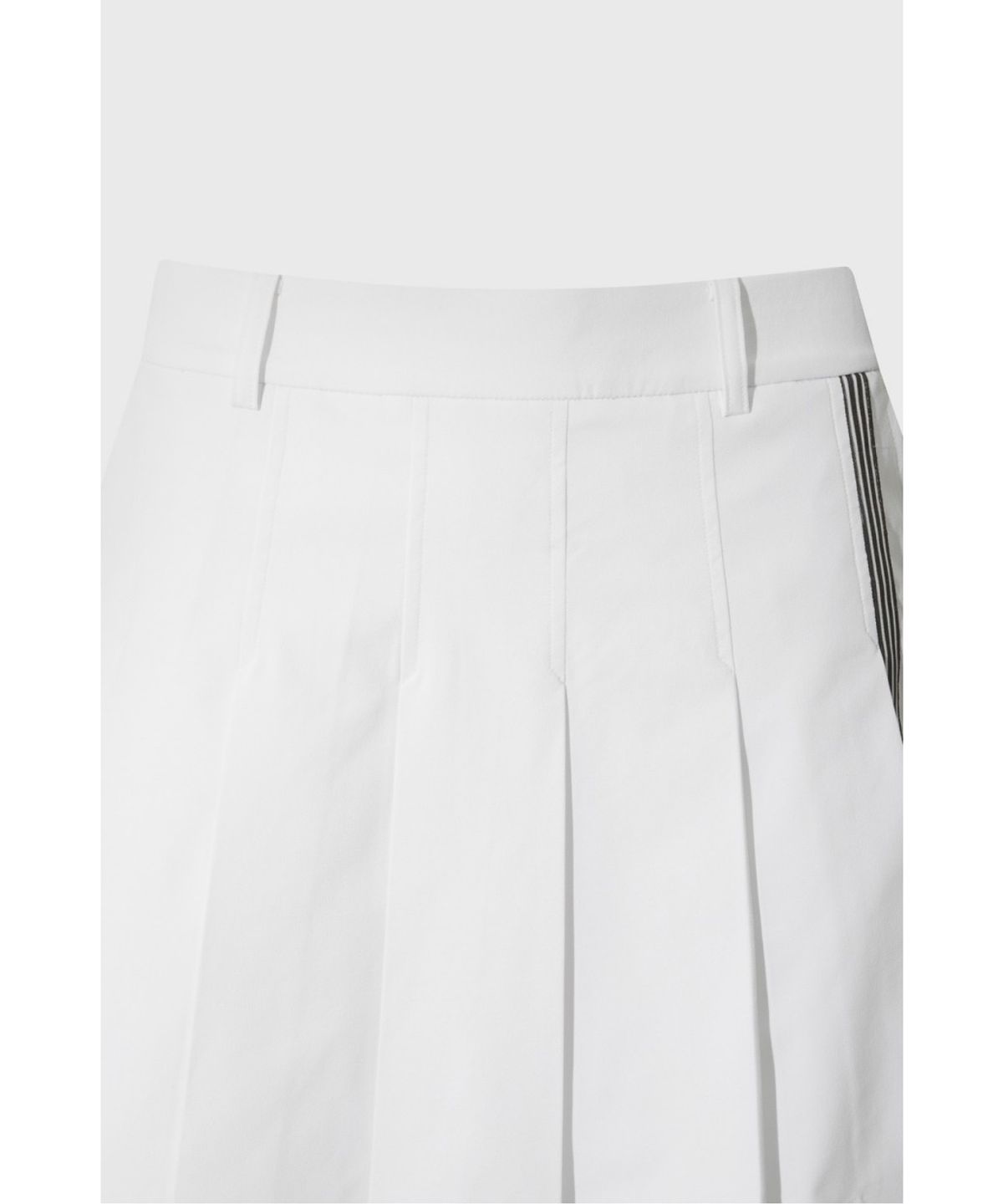 왁(WAAC) Women Essentail pleats skort WWKCM26200WHX
