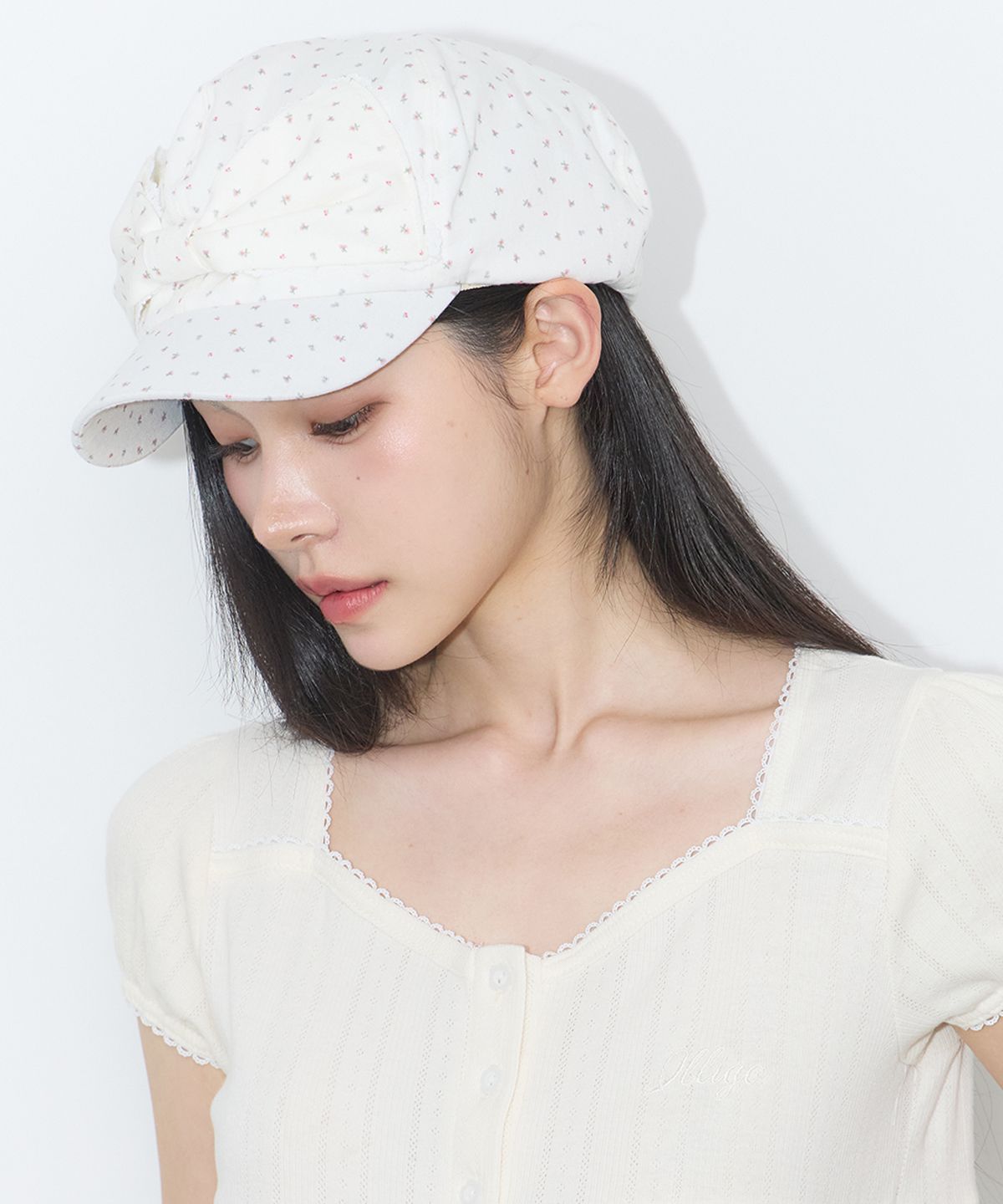 일리고(ILLIGO) 레이스 리본 헌팅캡 플라워