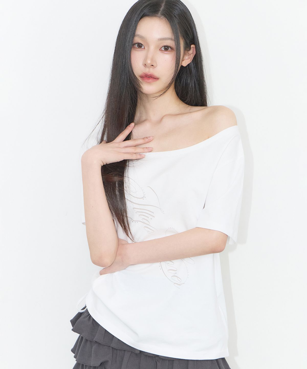일리고(ILLIGO) 리본 스트링 오프숄더 티셔츠 화이트