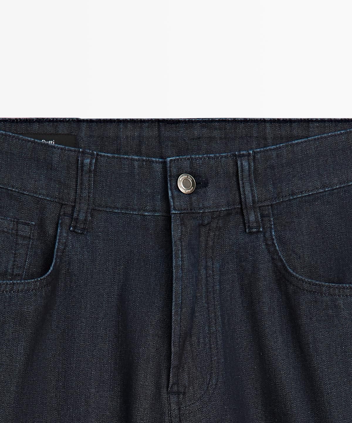 마시모두띠(MASSIMO DUTTI) 라이트웨이트 테이퍼드 핏 데님 팬츠