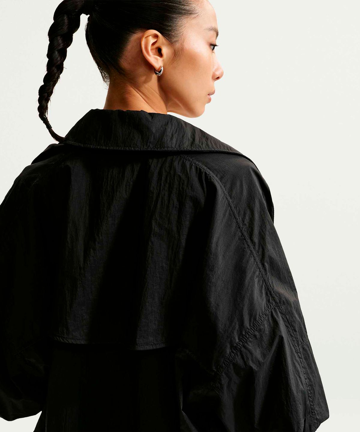 나이키(NIKE) 스포츠웨어 오버사이즈 경량 UV 재킷 W - 블랙:세일 / IO1521-010