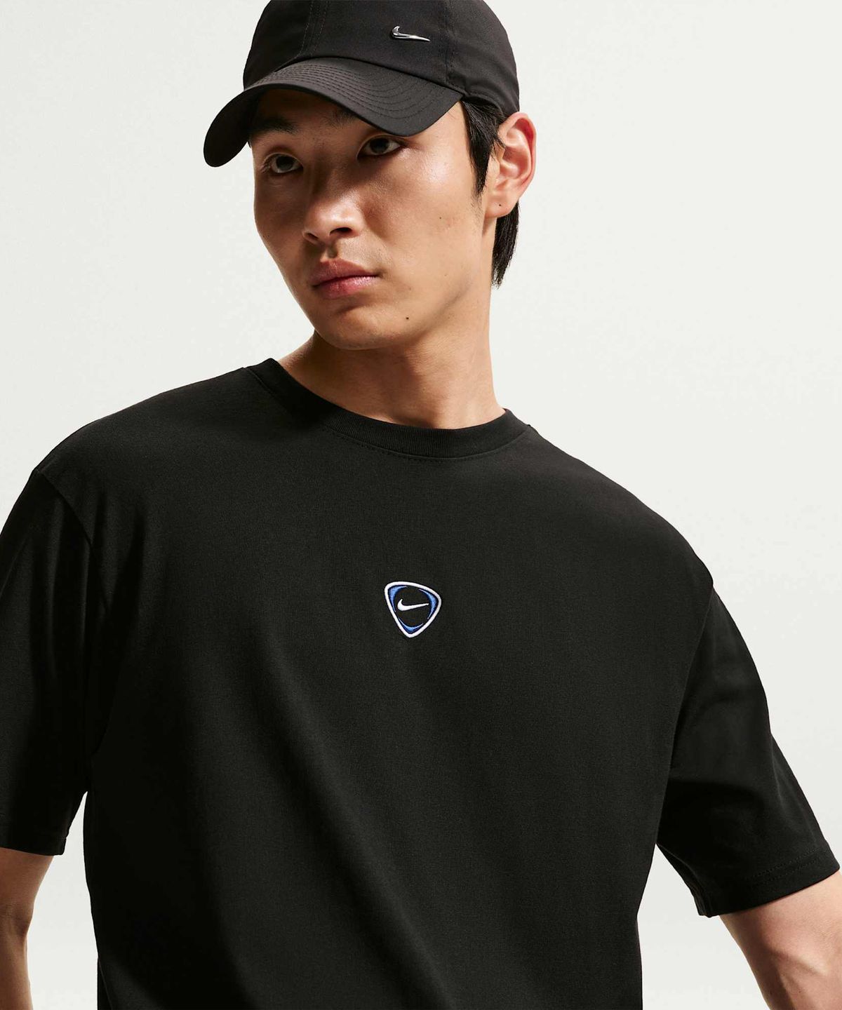 나이키(NIKE) 스포츠웨어 티셔츠 M - 블랙 / IR6812-010