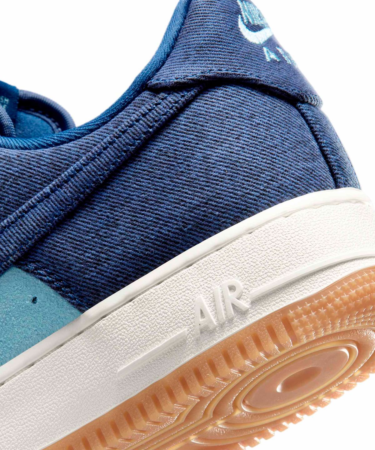 나이키(NIKE) 에어 포스 1 07 LV8 데님 M - 네이비:원 블루:서밋 화이트:네이비 / IR0951-400
