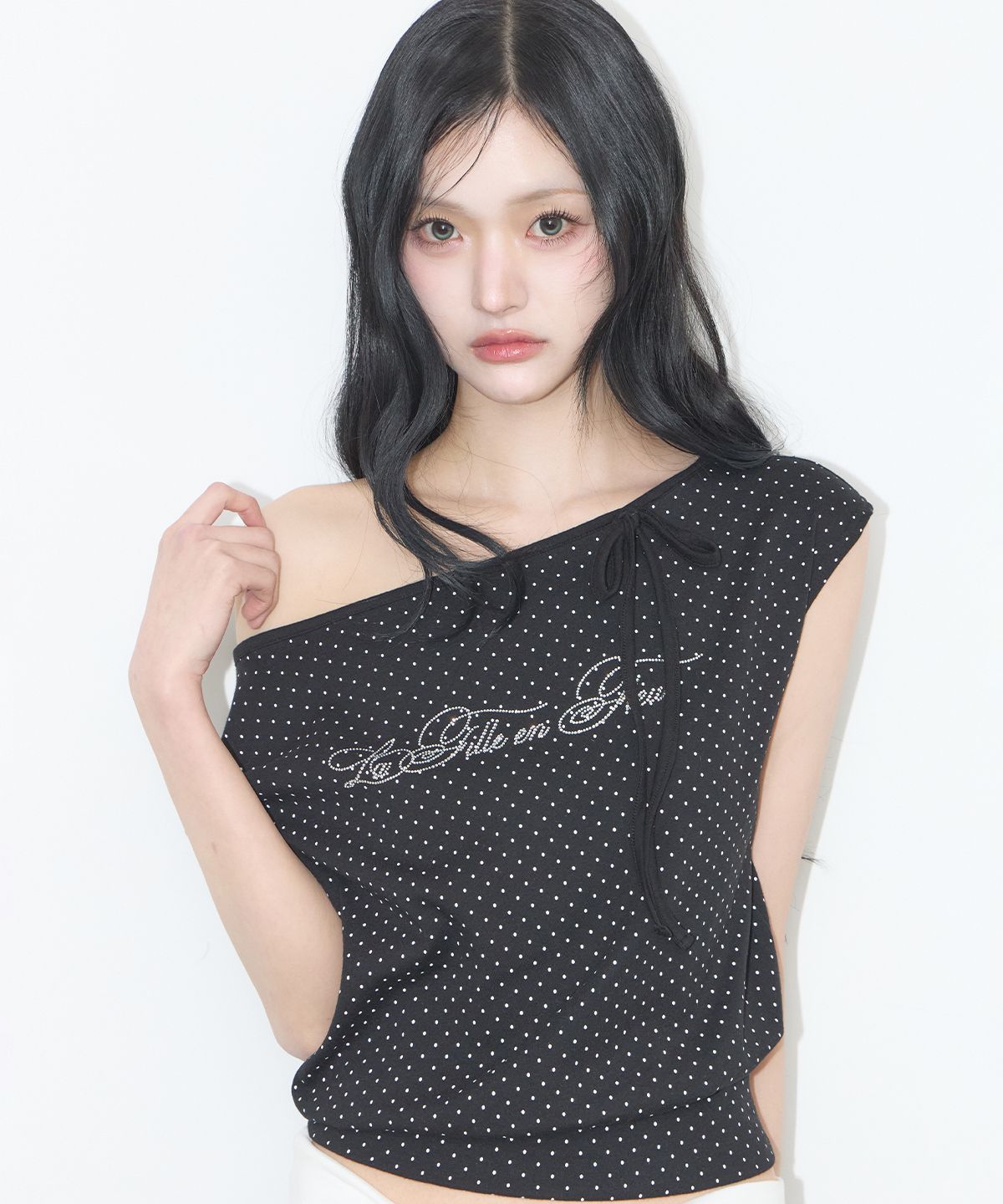 일리고(ILLIGO) 도트 보트넥 탑 블랙