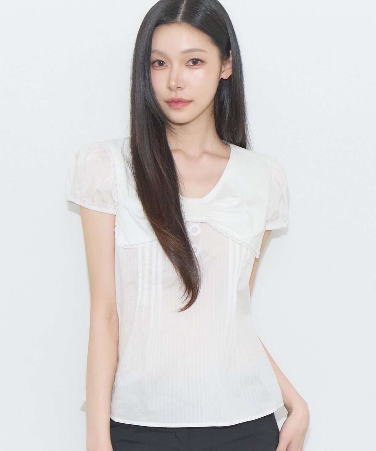 일리고(ILLIGO) 세일러 보우 카라 블라우스 화이트