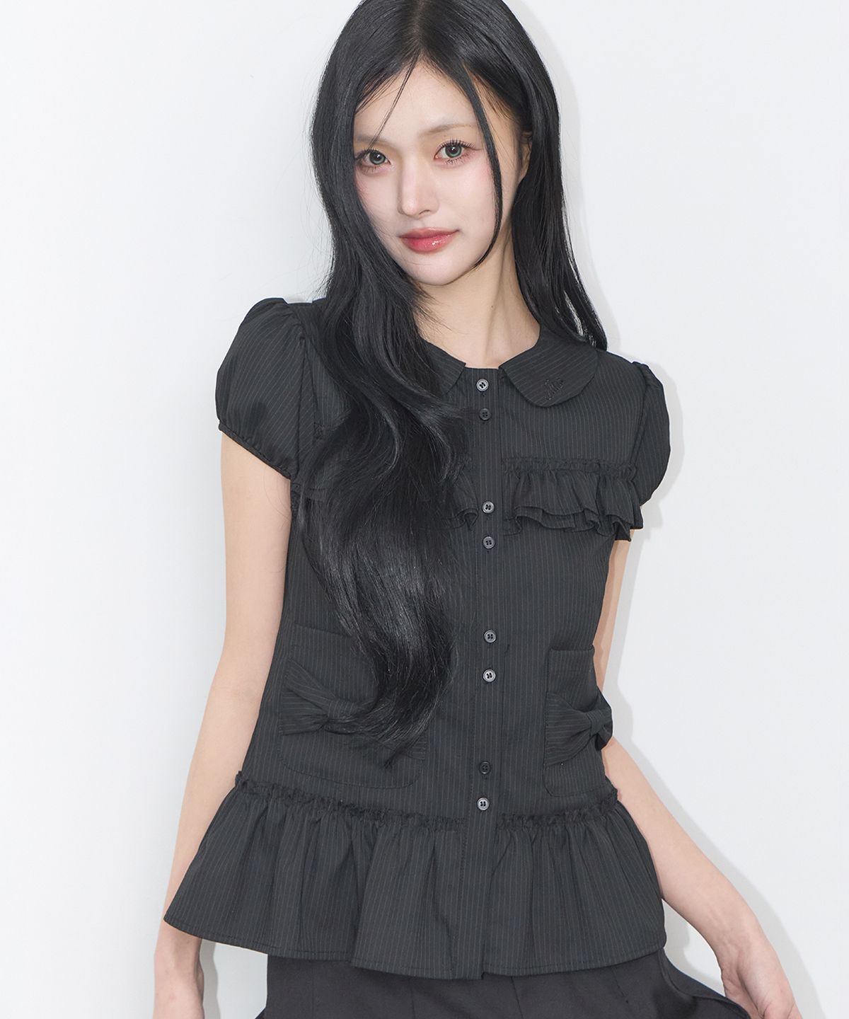 일리고(ILLIGO) 보우 포켓 러플 블라우스 스트라이프 블랙