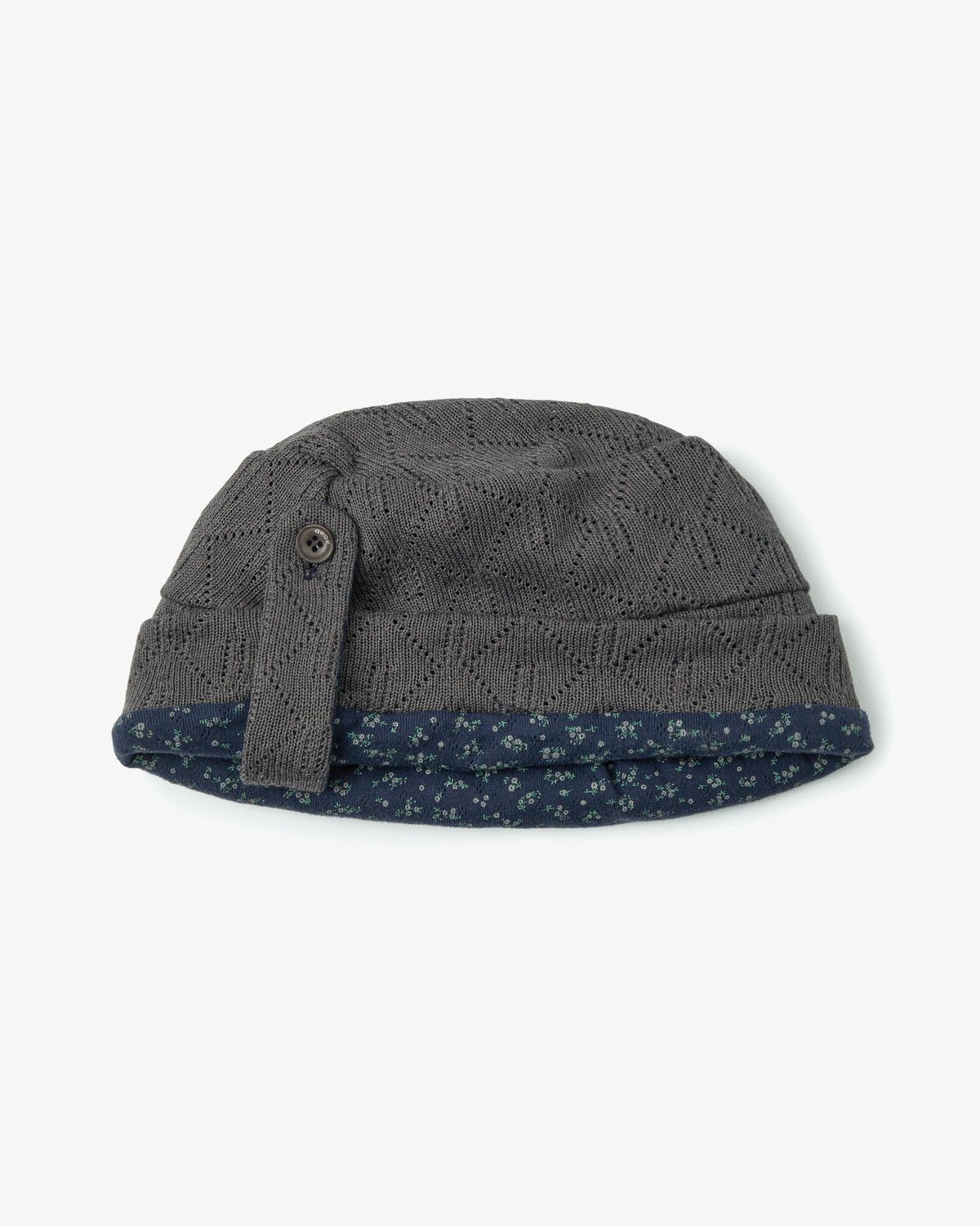 에이이에이이(AEAE) WRINKLED BEANIE [CHARCOAL]