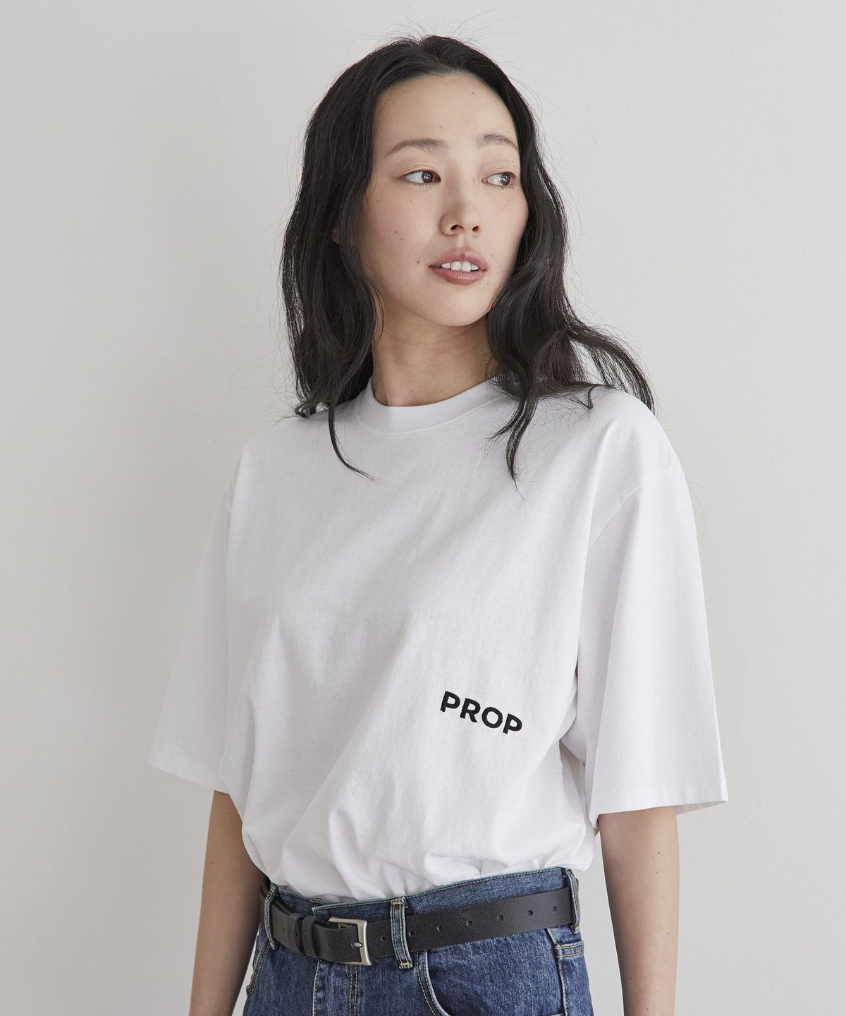 프롭(PROP) 페이드 탑 화이트