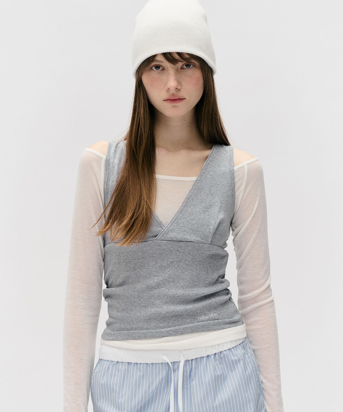 로라로라(ROLAROLA) NUBASIC LAYERED SLEEVELESS SET WH+GY