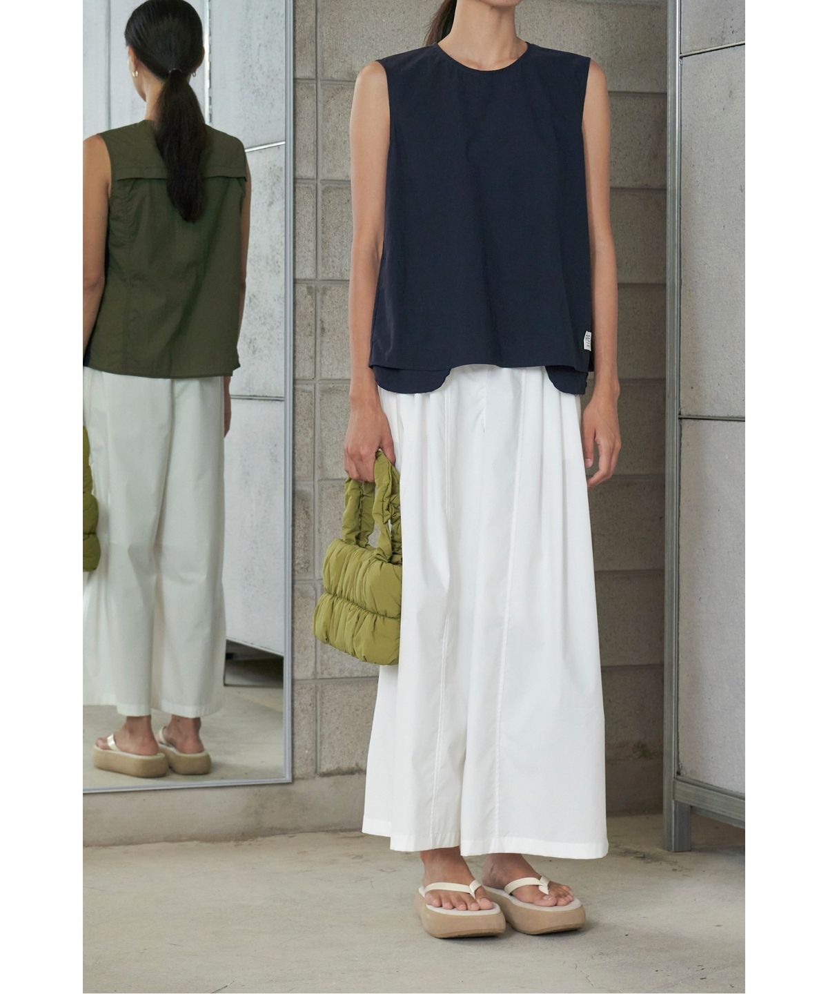 래코드(RECODE) Pocket Detail Sleeveless Top_RQSAM23586NYX