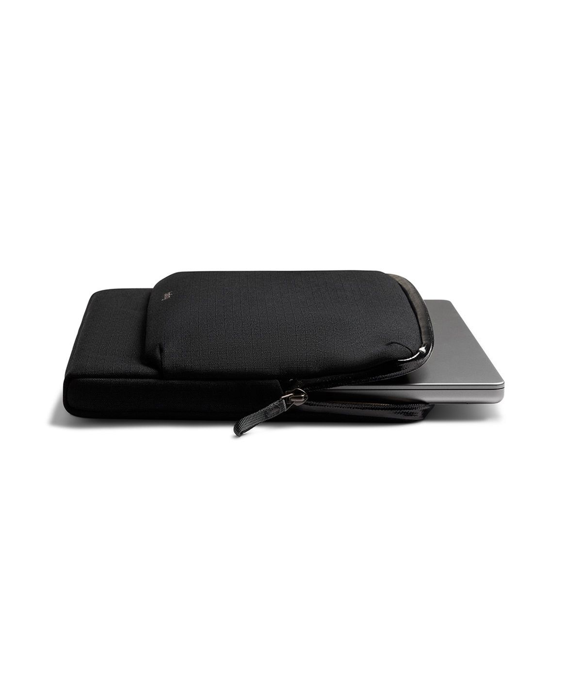벨로이(BELLROY) 랩탑 캐디 14인치(DLCA-BLK-231) - 블랙