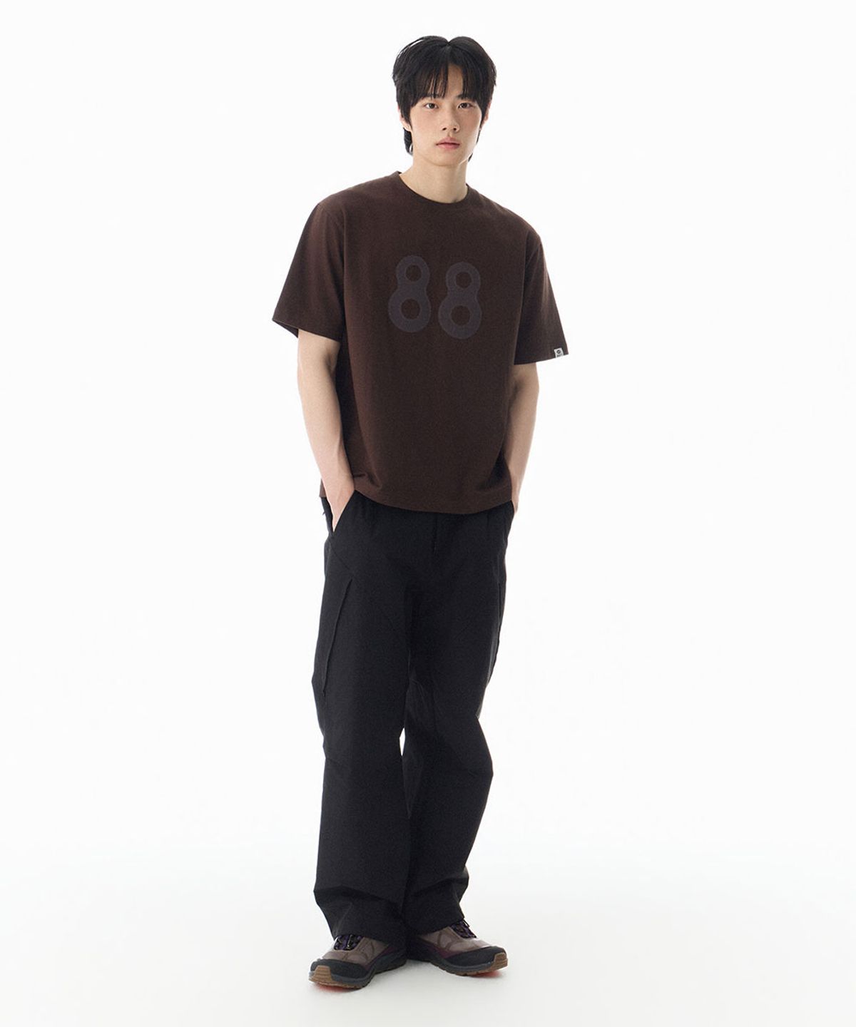 낫온리포투데이(NOT ONLY FOR TODAY) 빈티지 88 아플리케 자수 티셔츠 (2Color)
