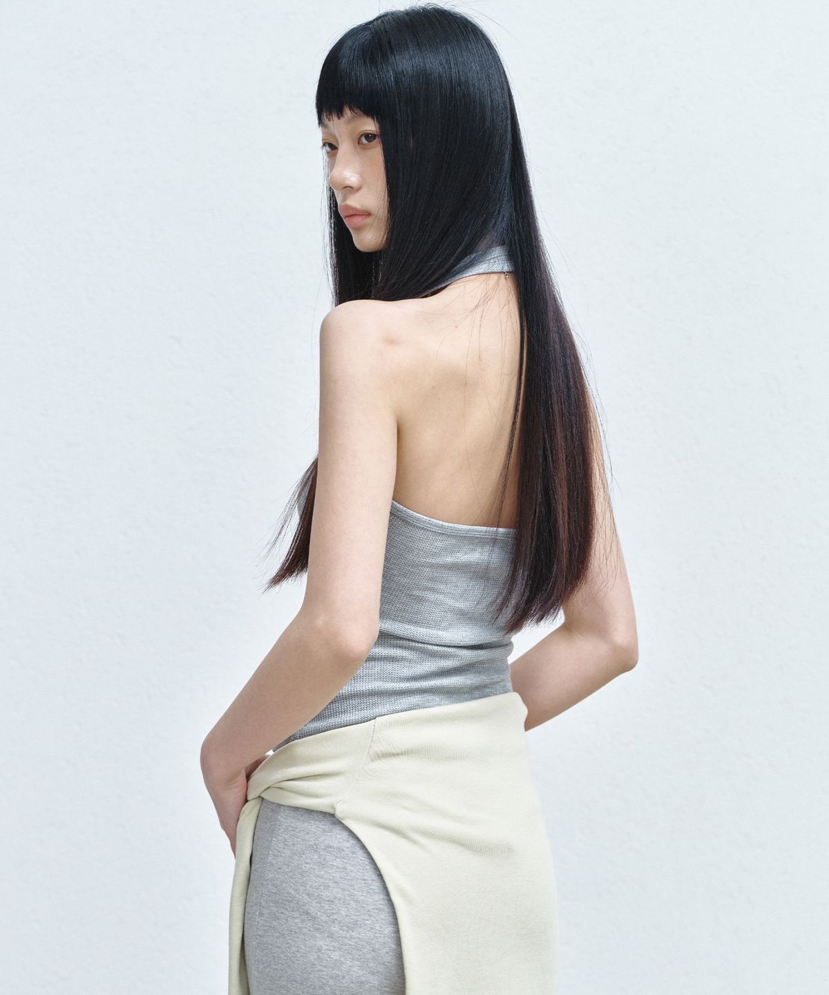 닉앤니콜(NICK&NICOLE) HALTER NECK TOP_GRAY