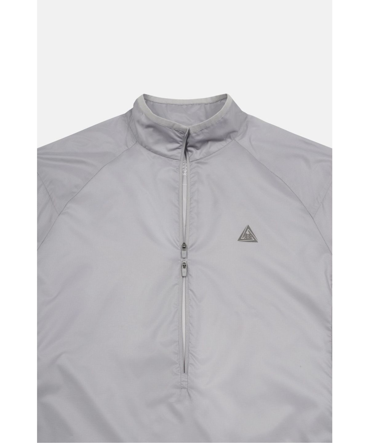 코오롱스포츠(KOLON SPORT) [TRAIL] 남녀공용 경량 후드형 방풍 아노락 TLTBX26723SIV
