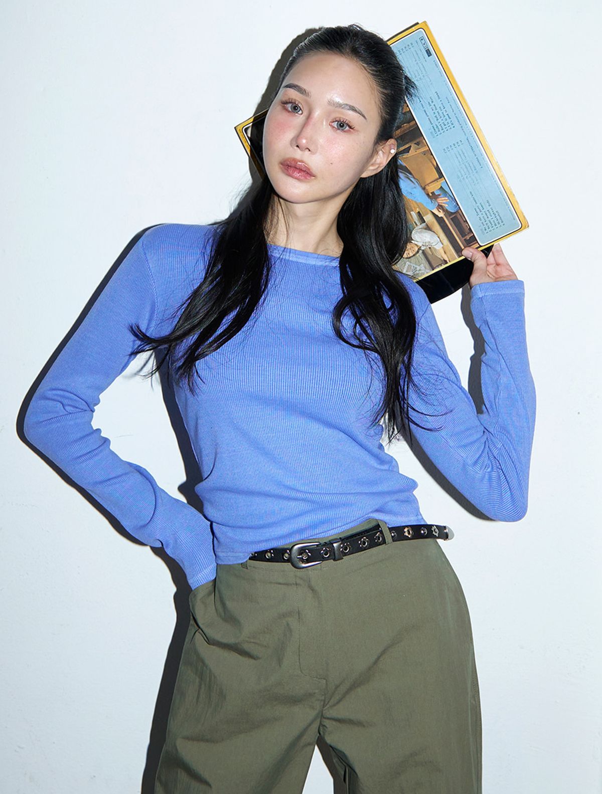 모르브13(MORVE13) 메르빌 피그먼트 티셔츠(차콜)
