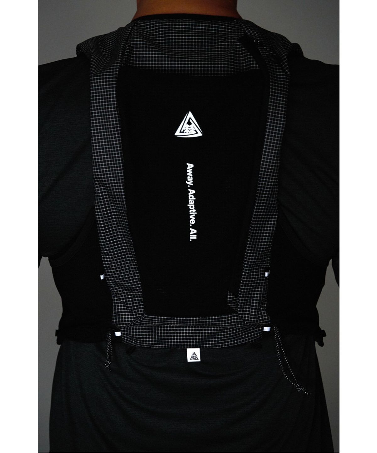 코오롱스포츠(KOLON SPORT) [TRAIL] 남녀공용 트레일러닝 베스트 10L QEBXX26711BLK
