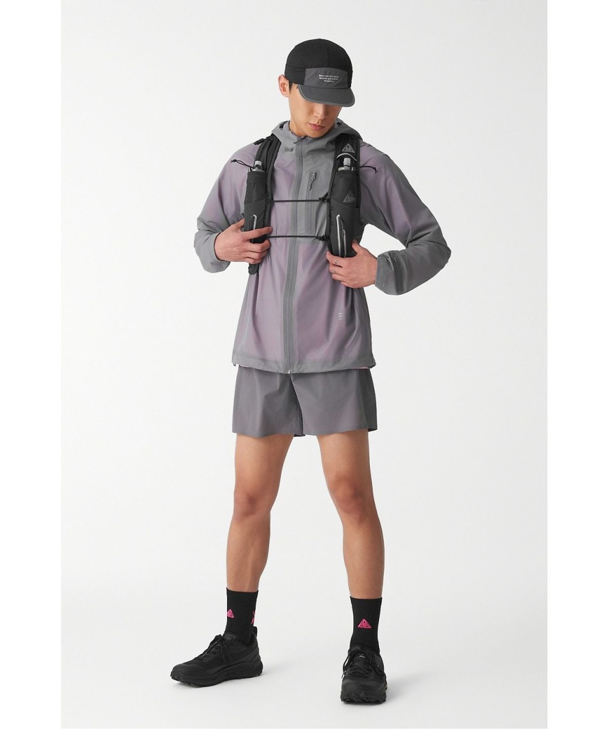 코오롱스포츠(KOLON SPORT) [TRAIL] 남성 경량 후드형 방수 재킷 TLJJX26711GRY
