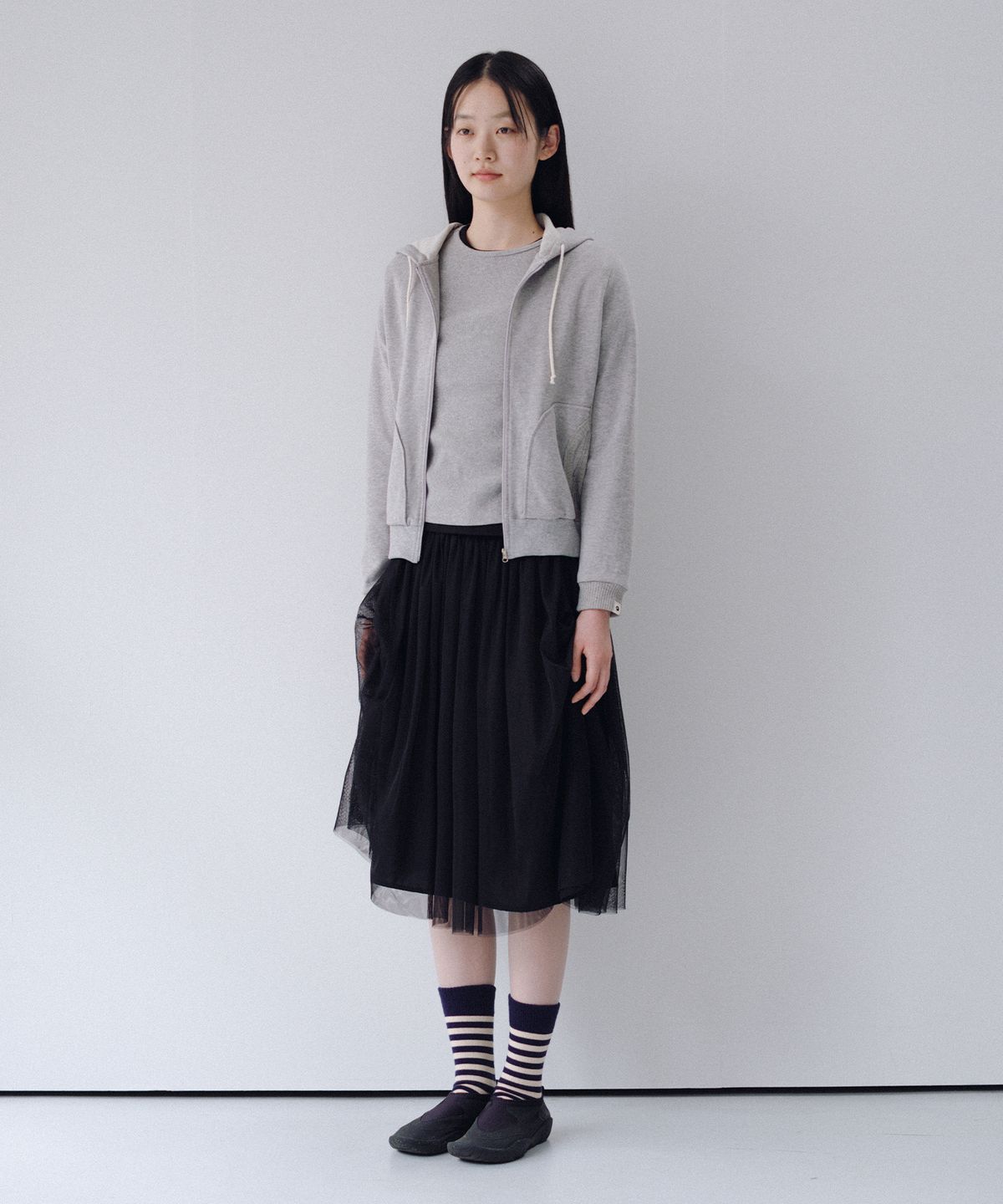 오헤시오(OHESHIO) SHEER DRAPE BANDING SKIRT, BLACK