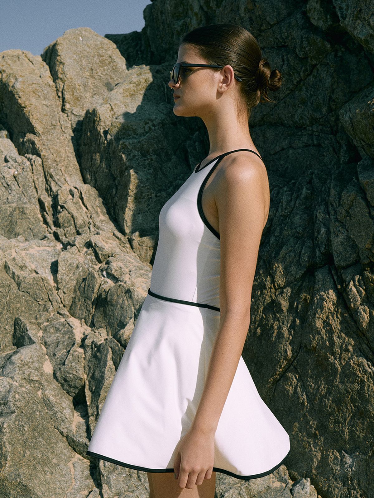 라메레이(LAMEREI) Halter ColorBlock Piping SwimSuit-2color