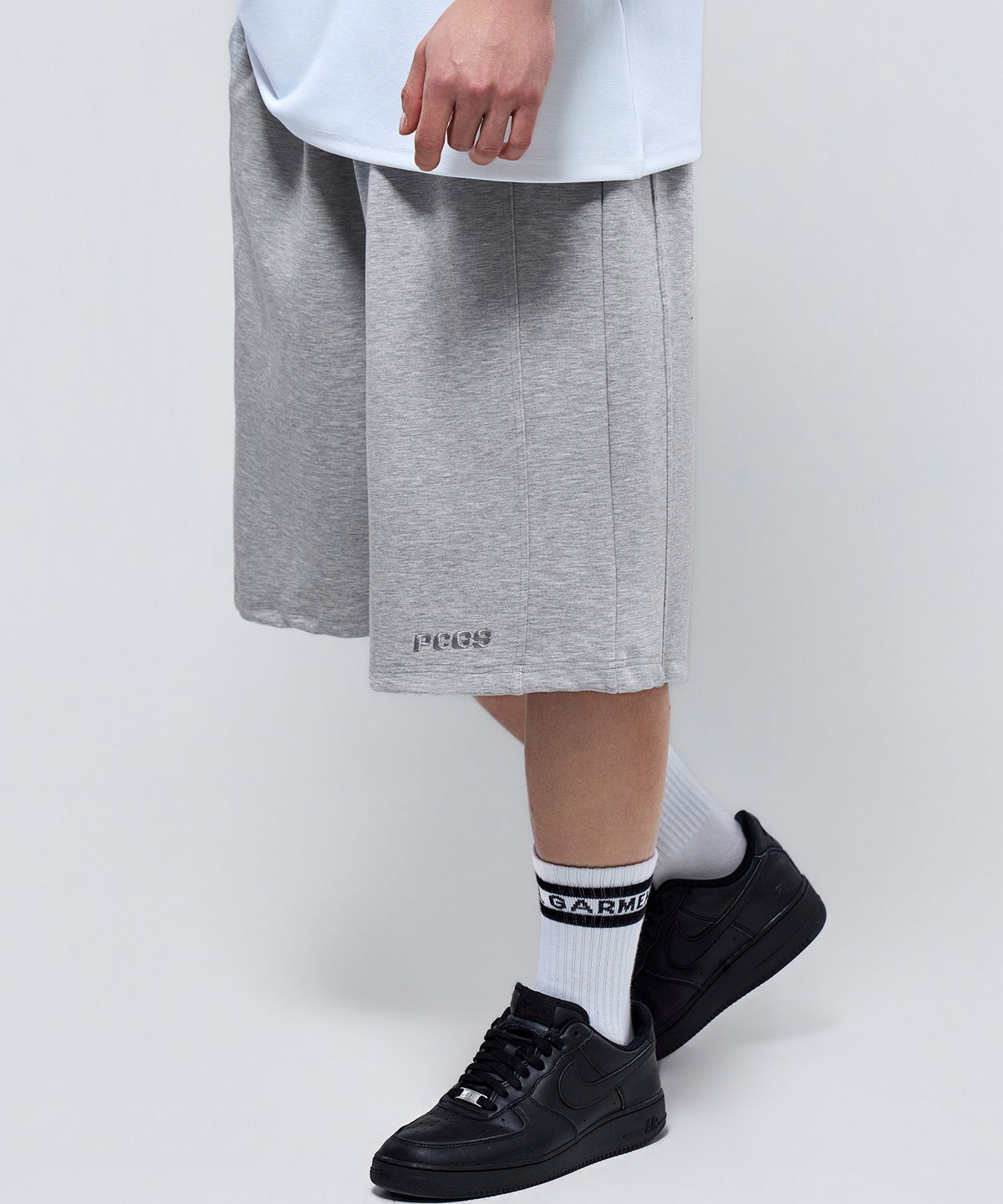 피지컬가먼츠(PHYSICAL GARMENTS) P2627 강연 텐션 절개 버뮤다팬츠 [2COLOR]