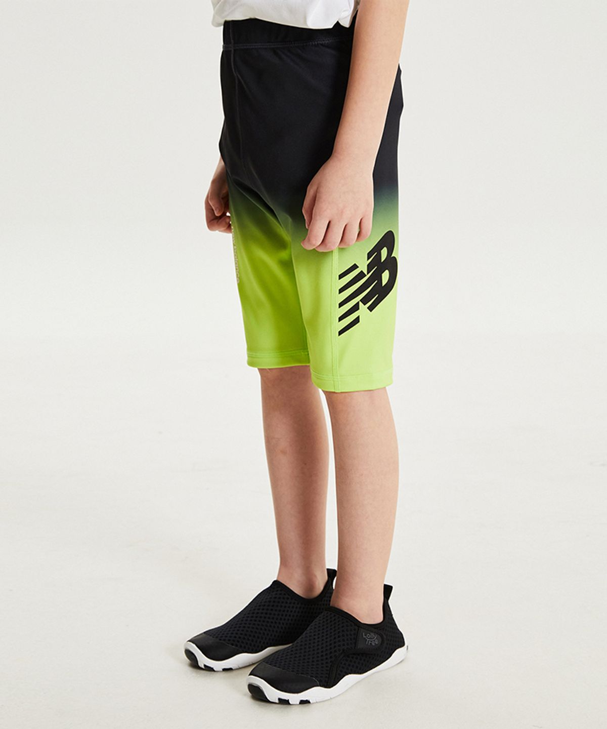 뉴발란스 키즈(NEWBALANCEKIDS) ESSENTIAL_아동 5부 레깅스 NK9RG2105UAH