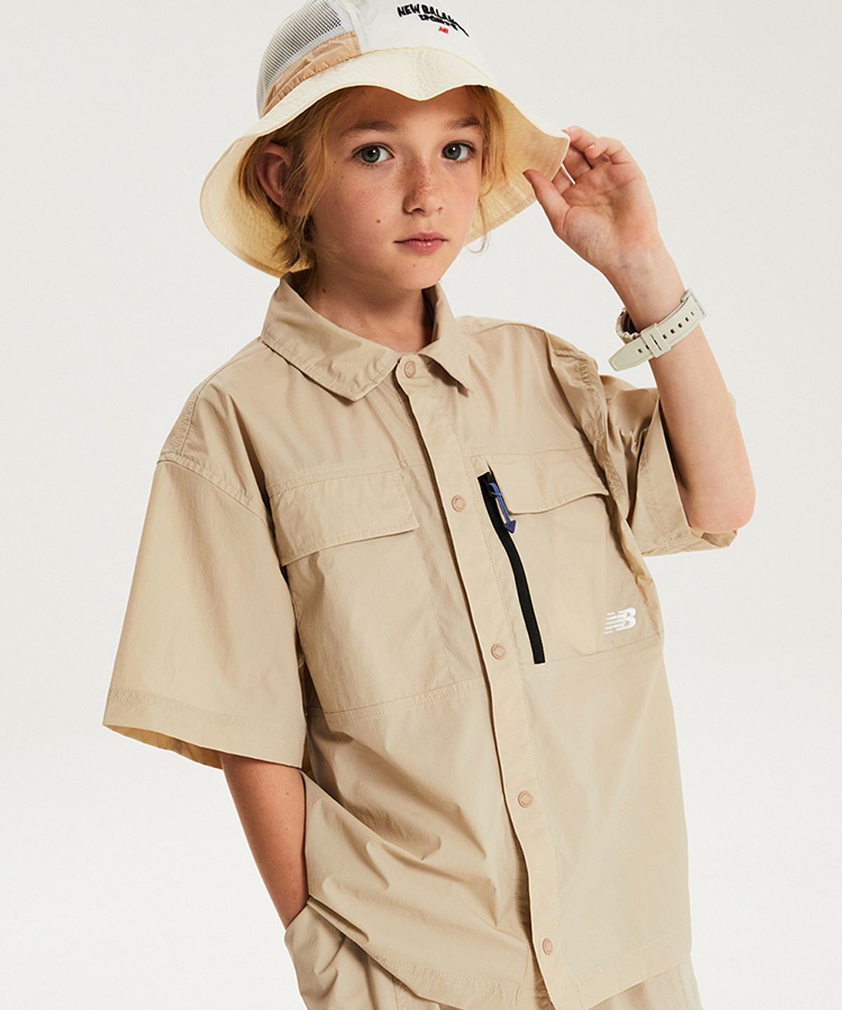 뉴발란스 키즈(NEWBALANCEKIDS) NBSC_아동 우븐스트레치 반팔 셔켓 NK9DG2771U35