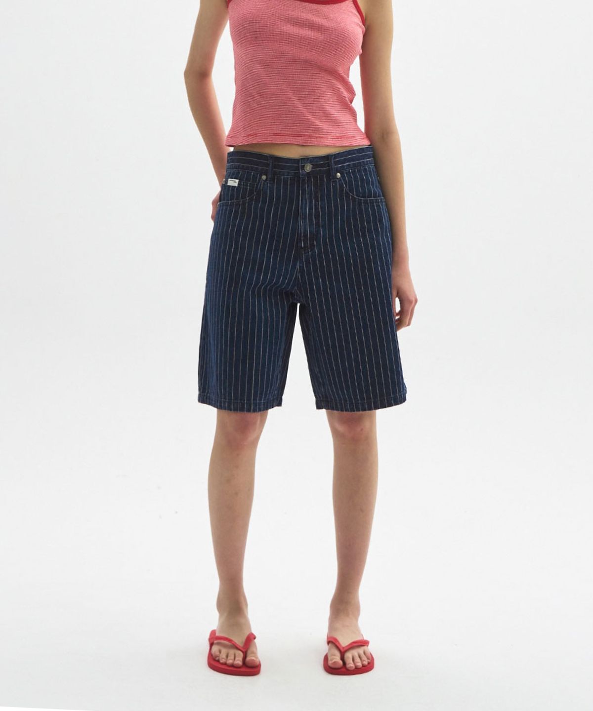 문선(MOONSUN) M.C UNISEX, Pinstripe Denim Bermuda Pants / DARK INDIGO