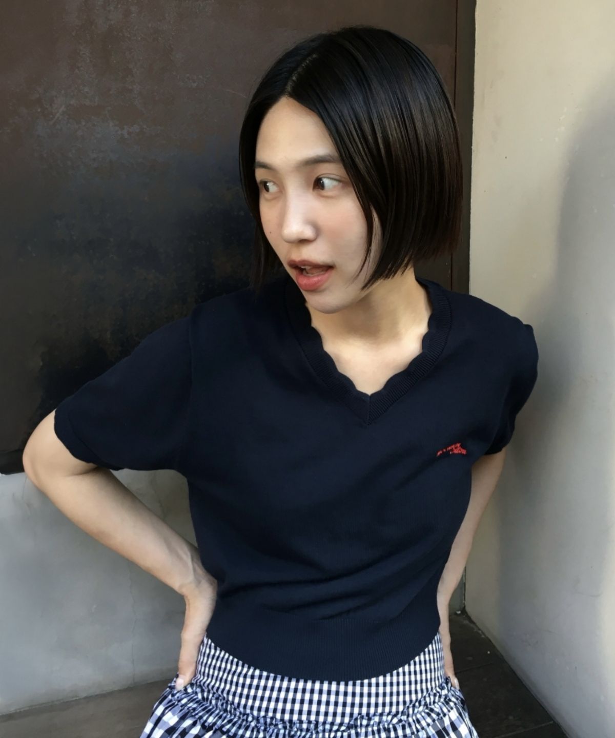문선 아카이브(MOONSUN ARCHIVE) M.C Lace Neck Crop Knit / NAVY