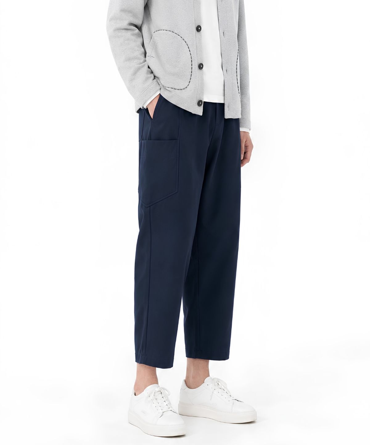 커스텀어스(CUSTOMUS) 남자 변형 주머니 절개라인 배기핏 허리 전체 E밴딩 9부 슬랙스 CXS26SWPT210 NAV