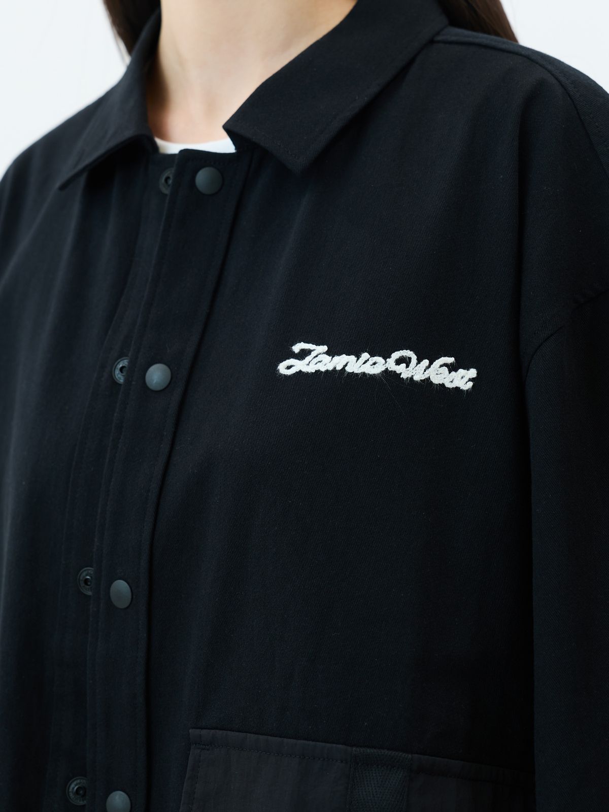 제이미웨스트(JAMIE WEST) 포켓 배색 카라 포인트 오버셔츠 자켓 (블랙)