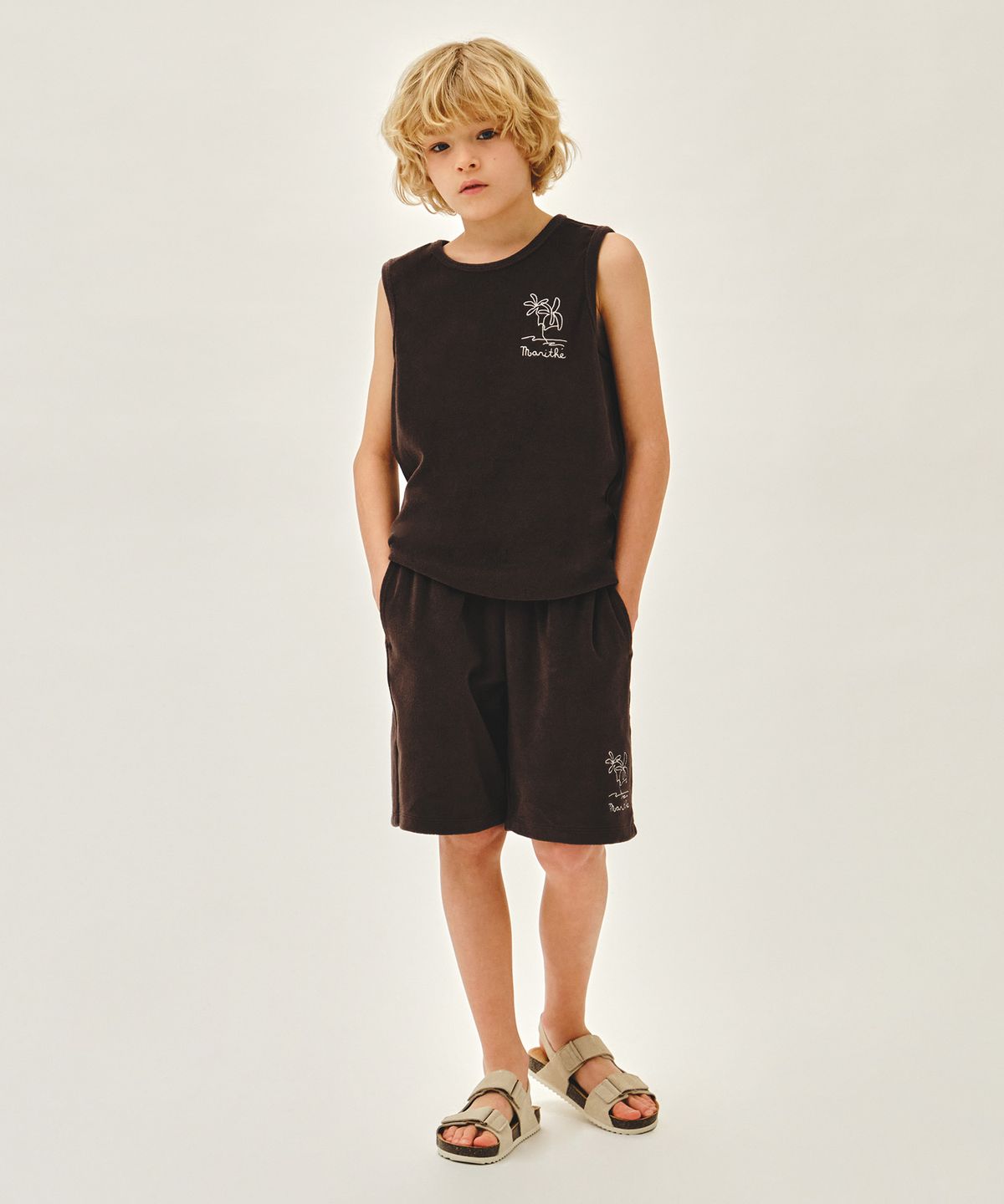 마리떼 키즈(MARITHÉ KIDS) KIDS TERRY SLEEVELESS+PANTS SET-UP brown