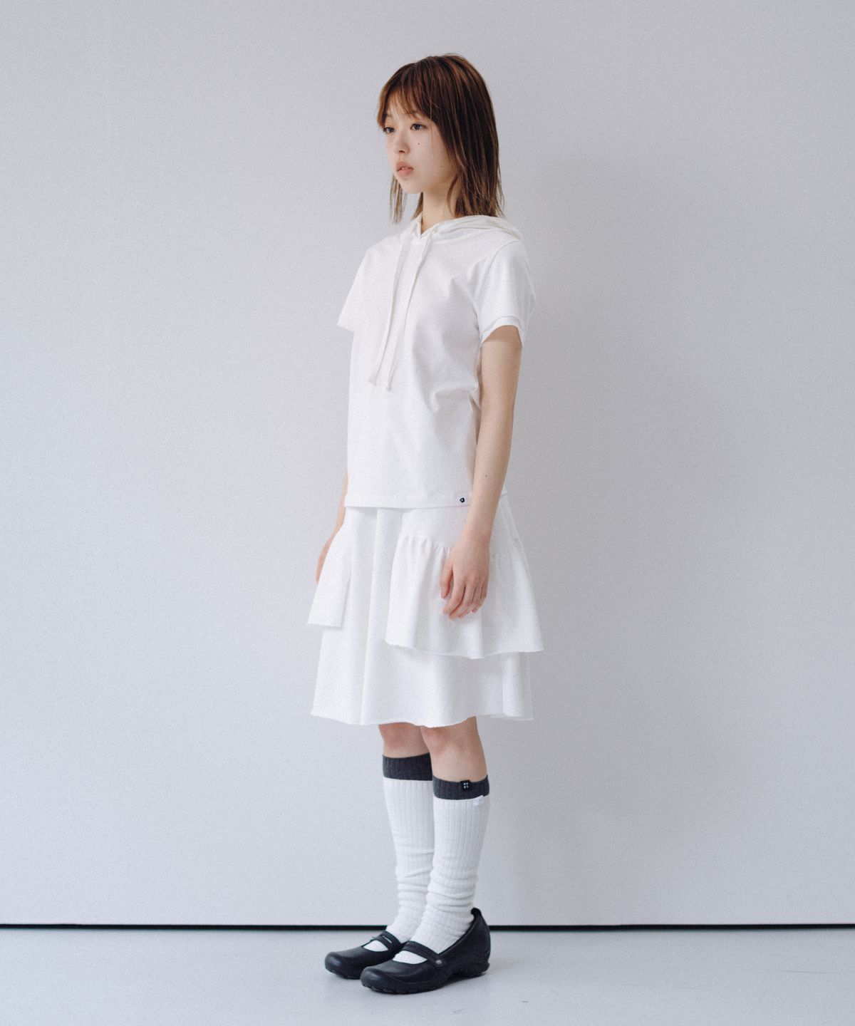 오헤시오(OHESHIO) HOODED LAYERED CAP SLEEVE T-SHIRT, WHITE