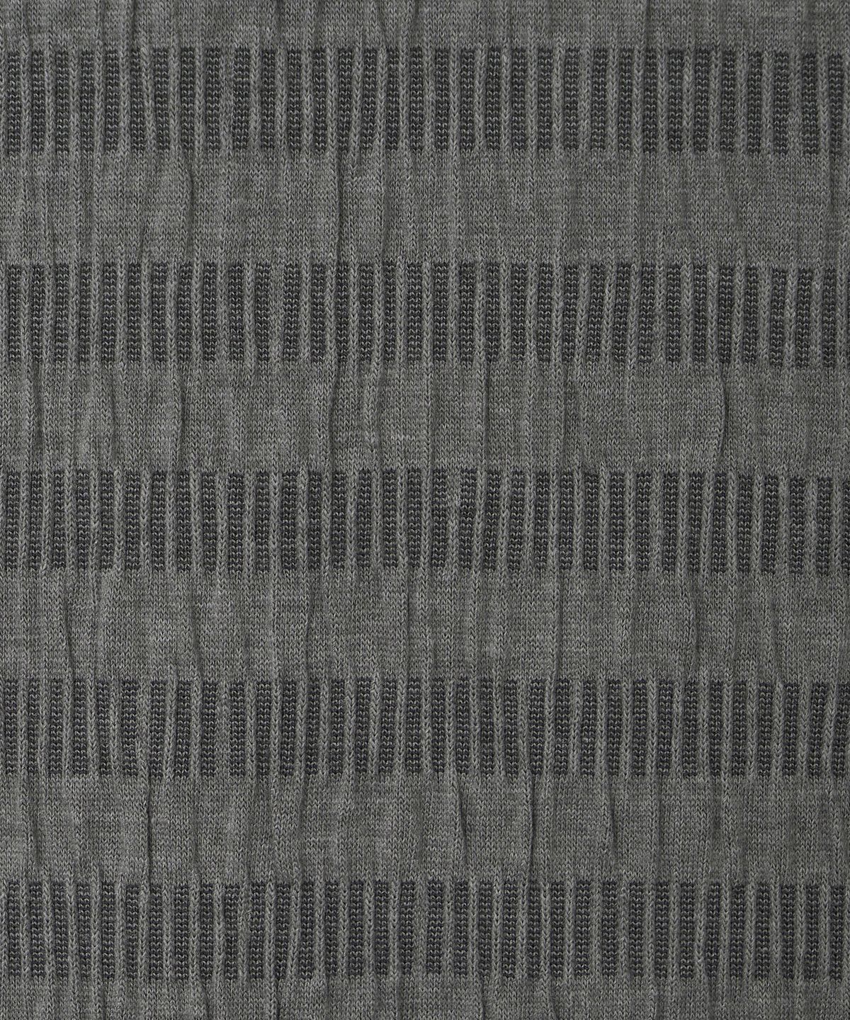 오헤시오(OHESHIO) STRIPE PLEATED LONG SLEEVE, CHARCOAL