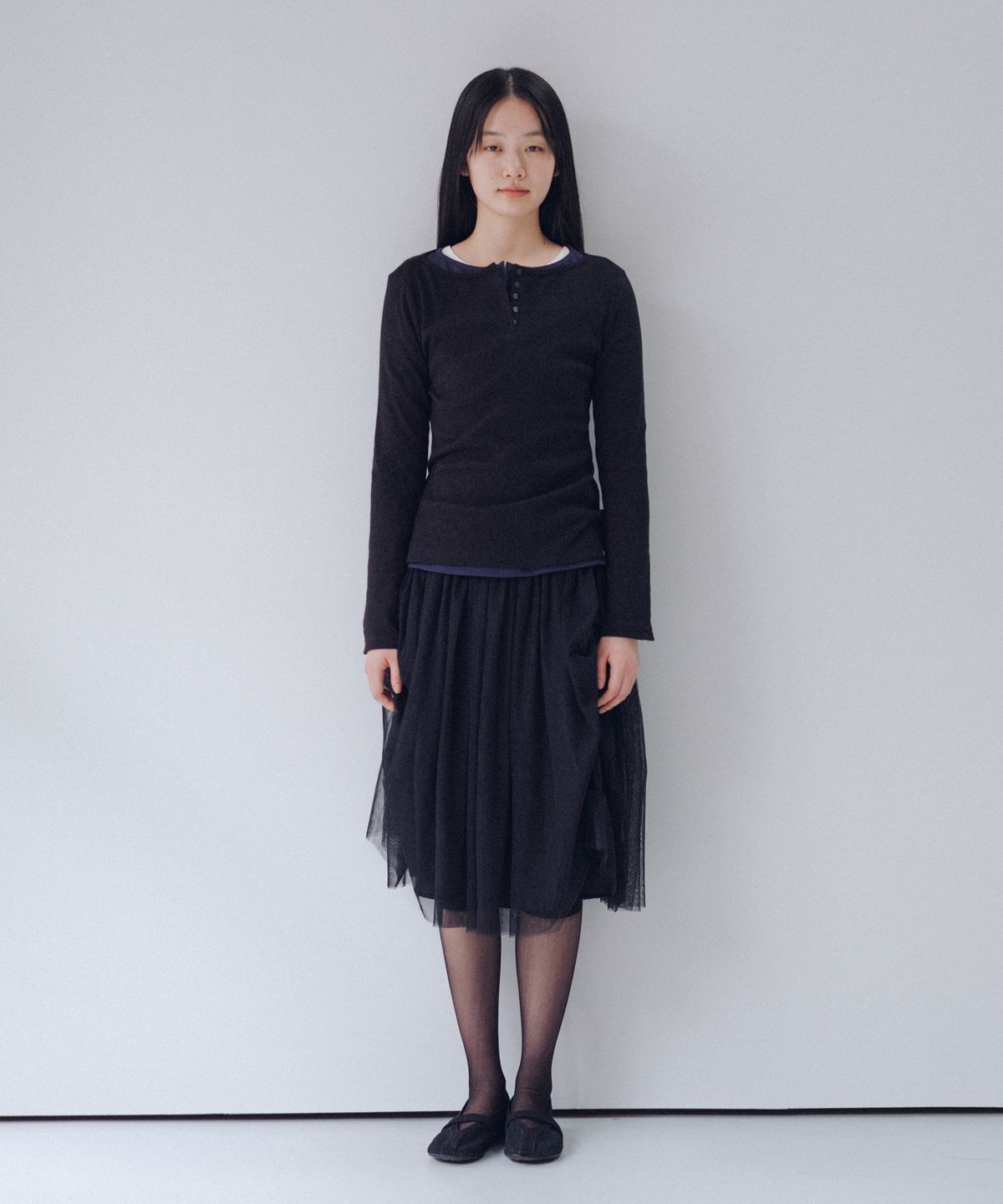오헤시오(OHESHIO) HENLEY NECK BUTTON LONG SLEEVE, BLACK