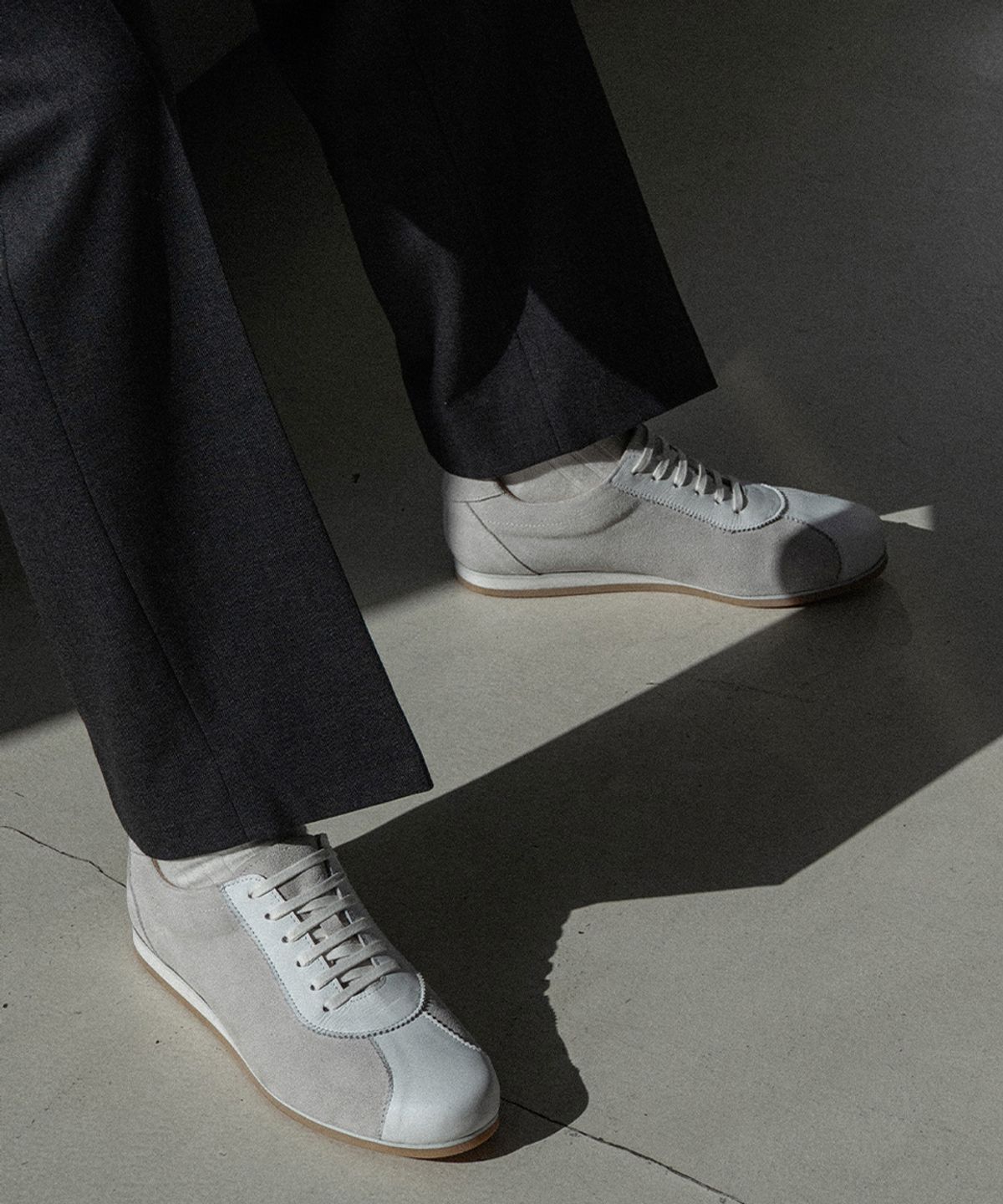 올클래식(ALLCLASSIC) ALC1380 어반 스니커즈_white suede