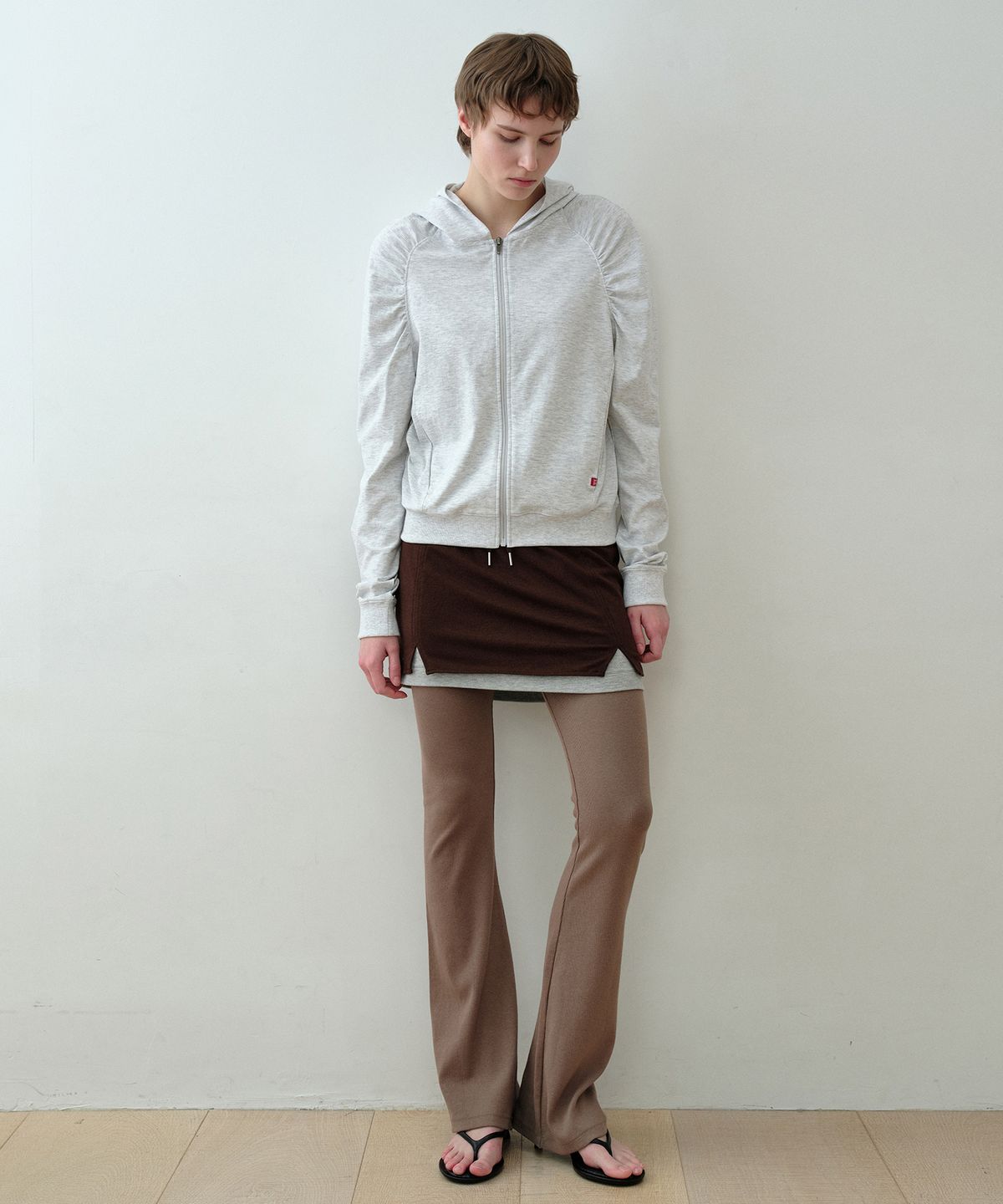 시메트릭 퍼센트(SYMMETRICPERCENT) Shirring Zip-up Hoodie / Melange Grey
